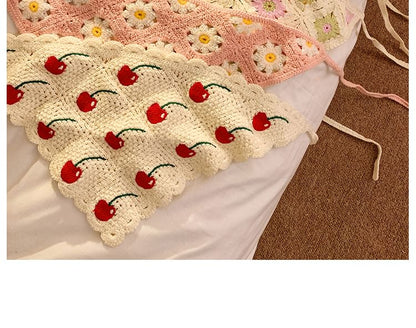 (Various Scarf Embroidered Triangle Designs) Head