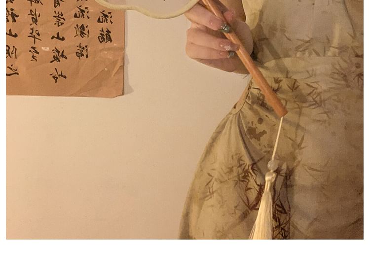 / Print Tassel Hand Embroidered Fan