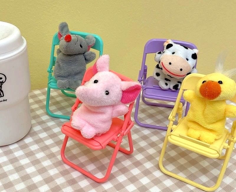 Plastic Stand Phone Desktop Chair