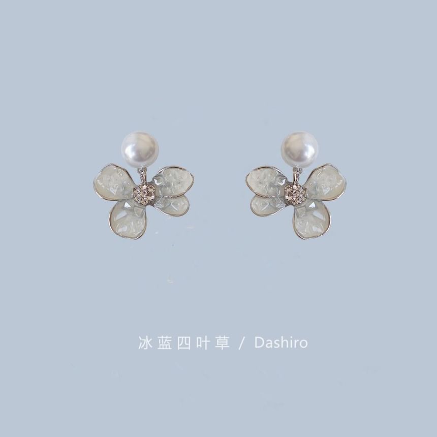 / Pearl Drop Crystal Alloy Butterfly Floral Earring Faux