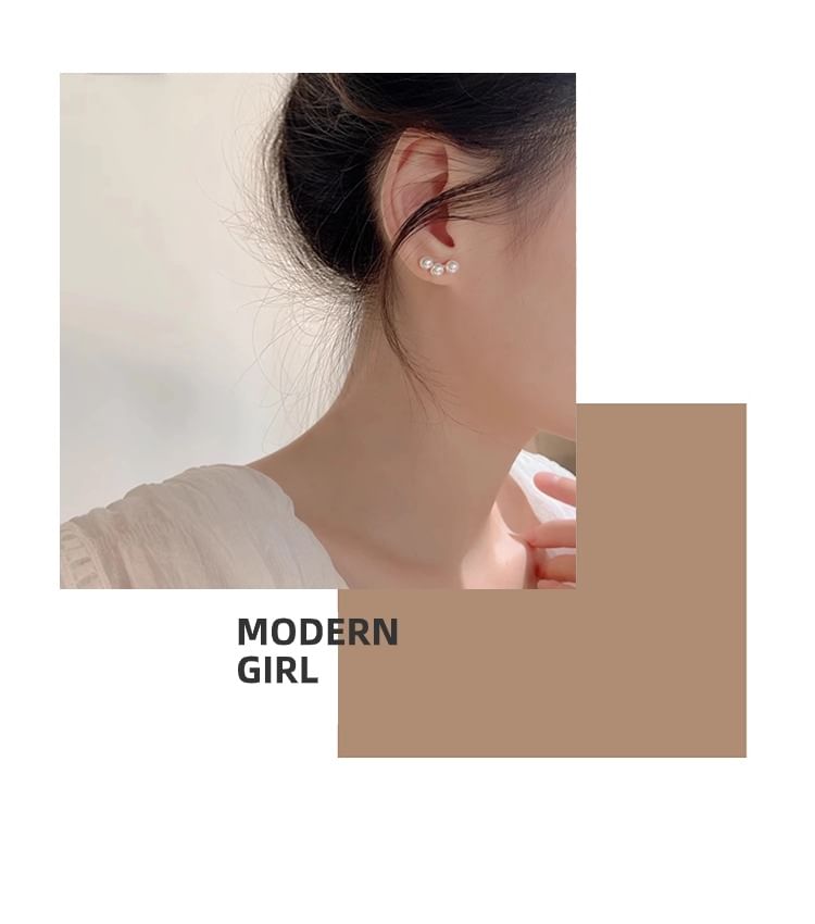 Earring Stud Pearl Faux