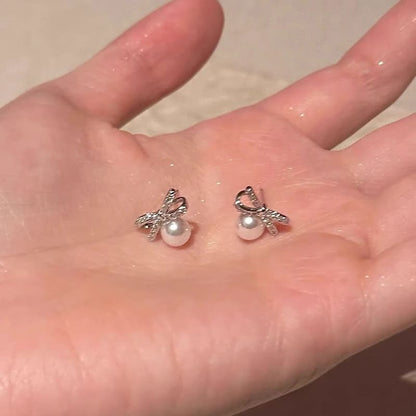 Bow Stud Faux Earring Pearl