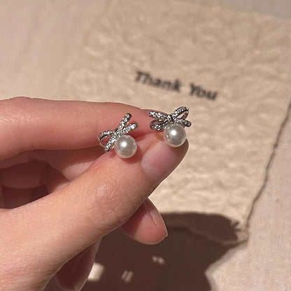 Bow Stud Faux Earring Pearl
