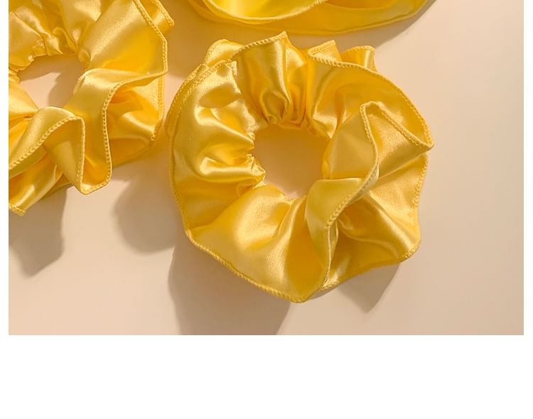 Designs) Scrunchie (Various Plain