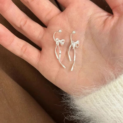 Drop Ribbon Earring