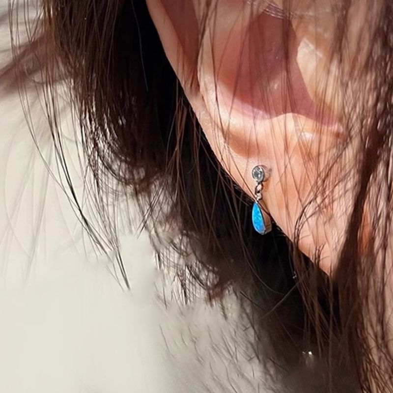 Ear Waterdrop Stud