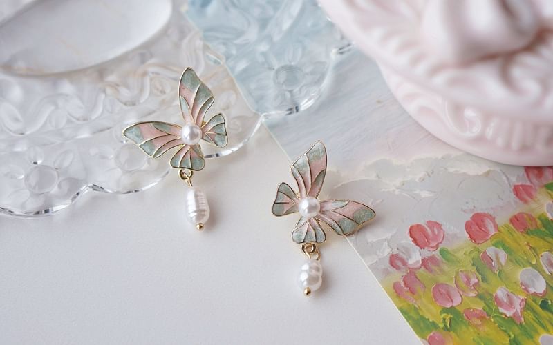 Drop On / Faux Enamel Clip Earring Butterfly Pearl