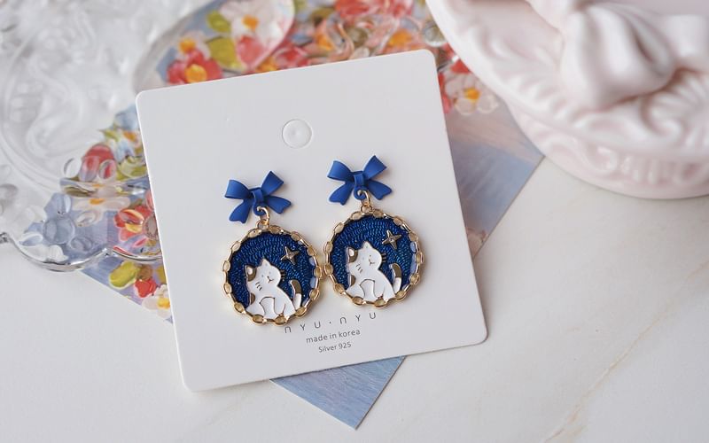 Enamel / On Bow Drop Cat Clip Earring