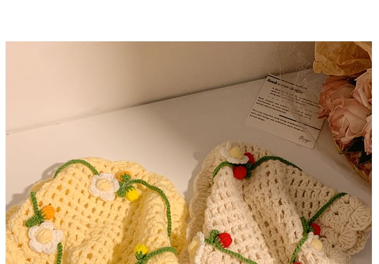 Bonnet / Floral Crochet Tie Hair Hat