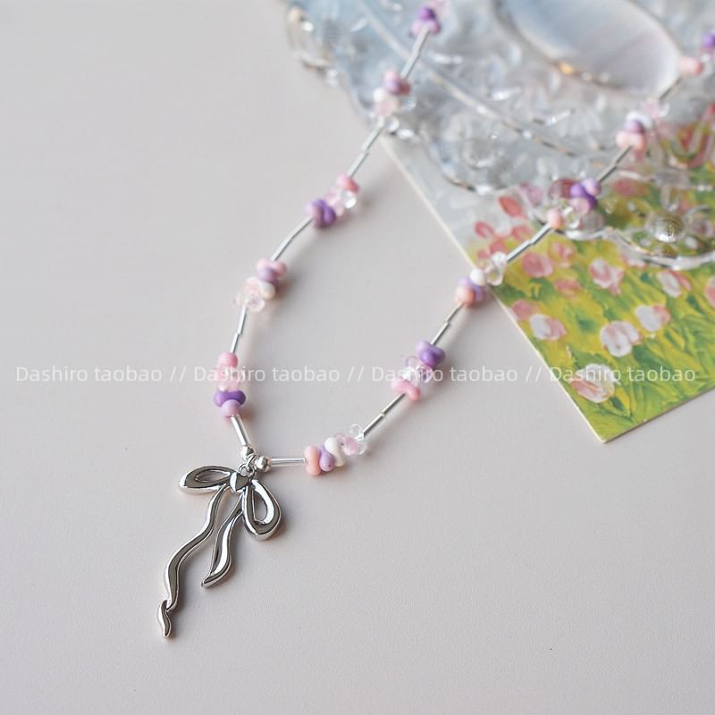 Necklace Irregular Beaded Pendant Bow
