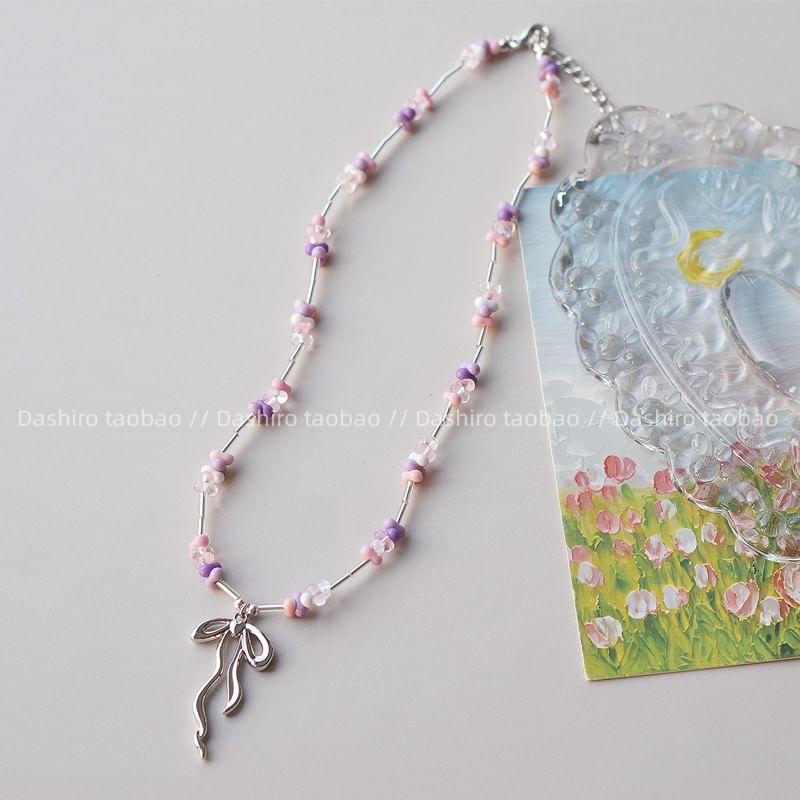 Necklace Irregular Beaded Pendant Bow