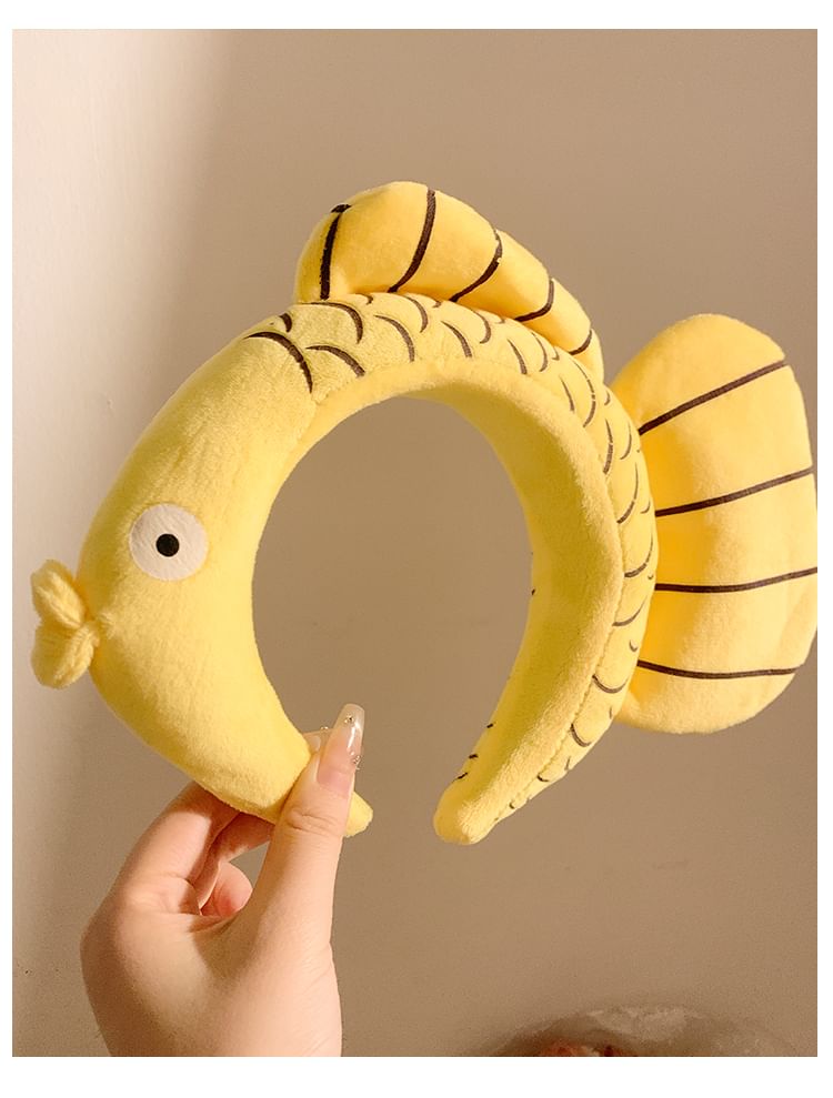 Chenille Fish Face Wash Headband