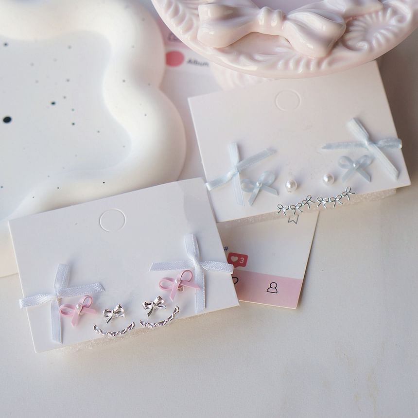 Pairs: Bow Earring of 3 Set