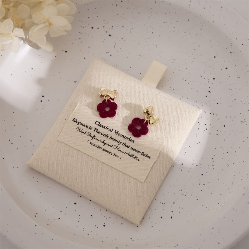 Floral / Earring Clip-On Bow Drop