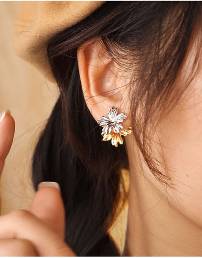Jacket Alloy Floral Ear Cuff /