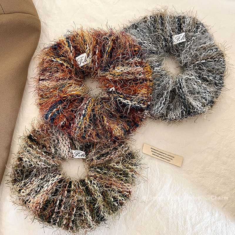 Tie Knit Hair Fuzzy