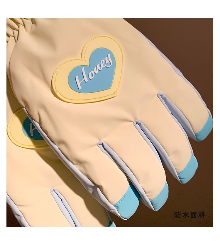 Gloves Heart Two Tone