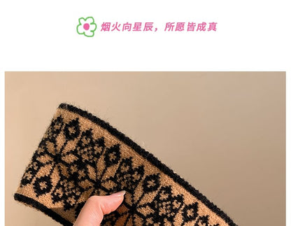 Patterned Knitted Headband