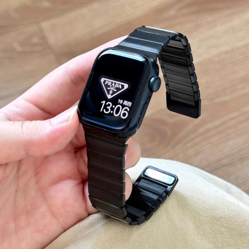 Magnetic / Alloy Set Case Band Protective Apple Bracelet Watch