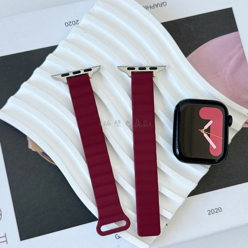 Watch Apple Magnetic Silicone Band