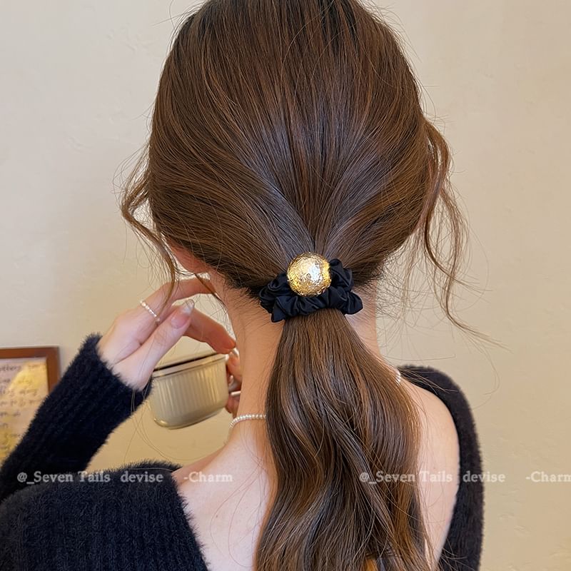 Velvet Tie Hair Bead