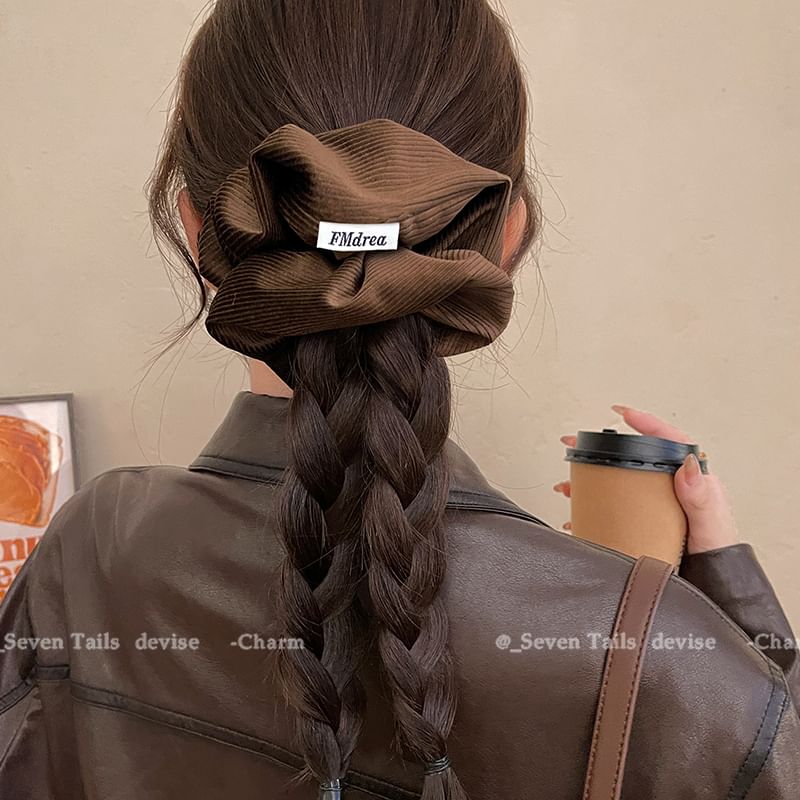 Label Lettering Scrunchie