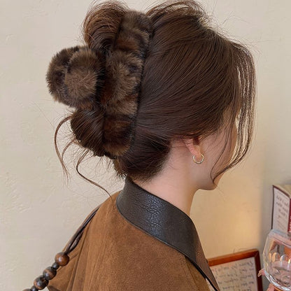 Faux Leopard Fur Hair Patterned Claw