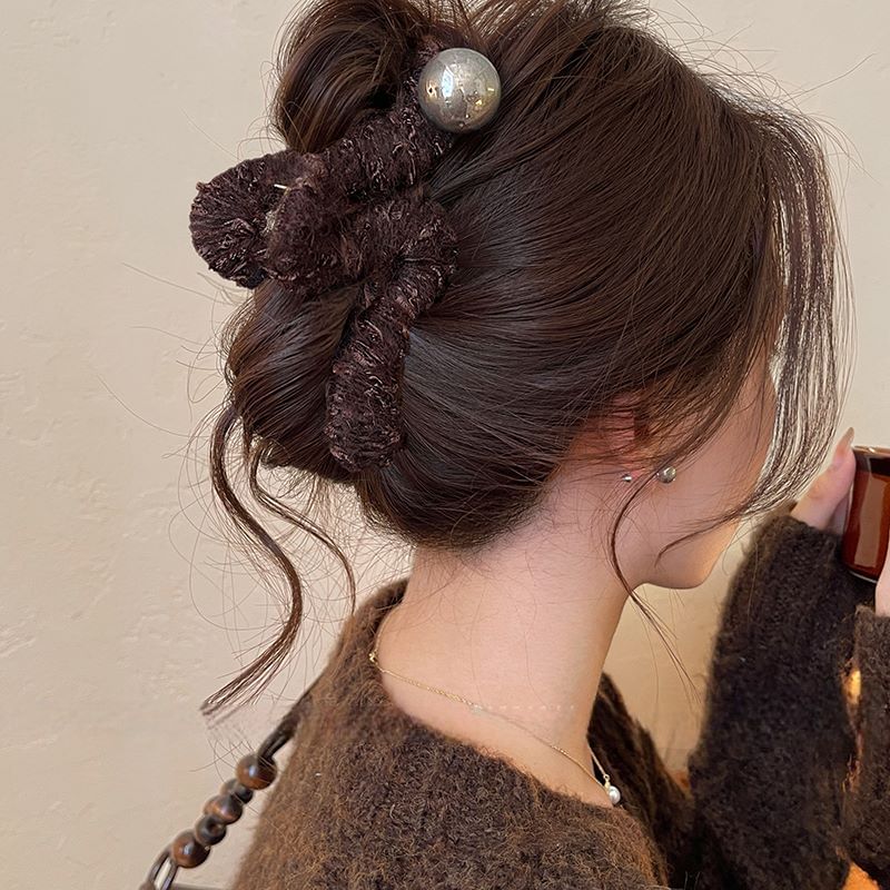 Claw Hair Faux Pearl Yarn