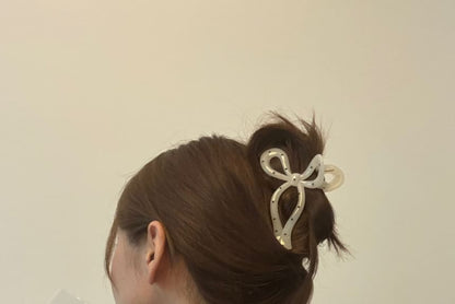 Polka Claw Hair Dot Bow