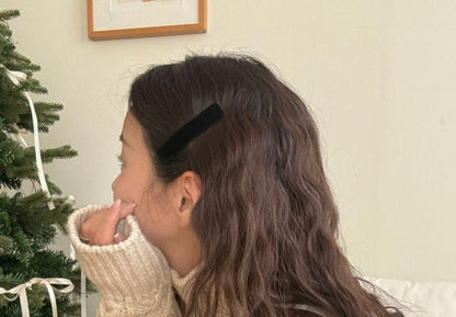 Velvet Plain Hair Clip
