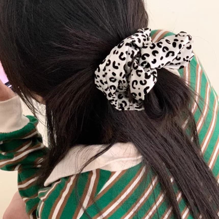 Scrunchie Hair Leopard Print
