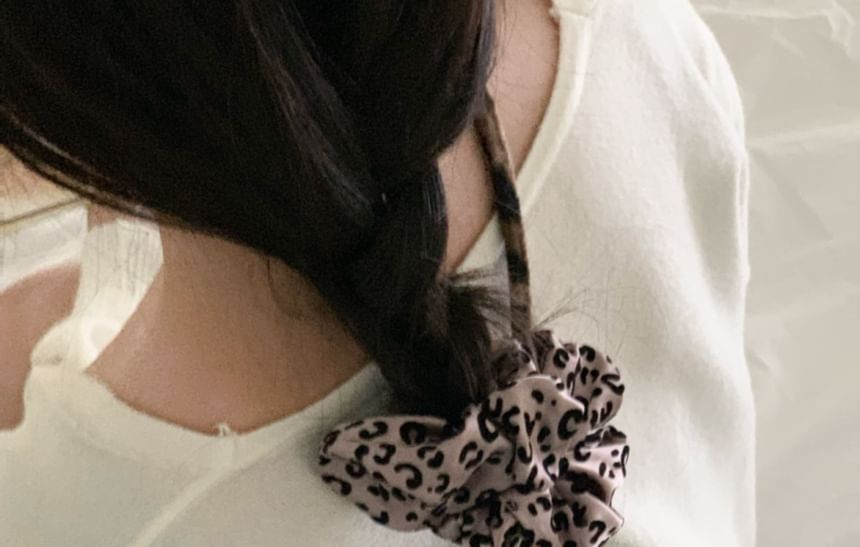 Scrunchie Hair Leopard Print