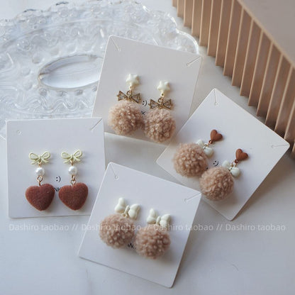 Drop / On Pom Heart Clip Earring