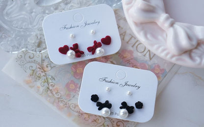 Pairs: Pearl of Faux Set Earring 3 Bow Stud Asymmetrical
