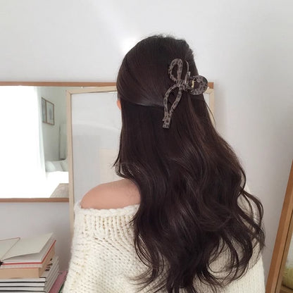 Leopard Claw Print Acrylic Hair