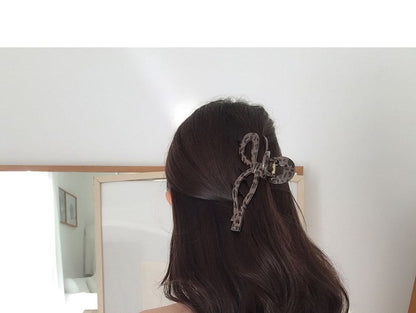 Leopard Claw Print Acrylic Hair