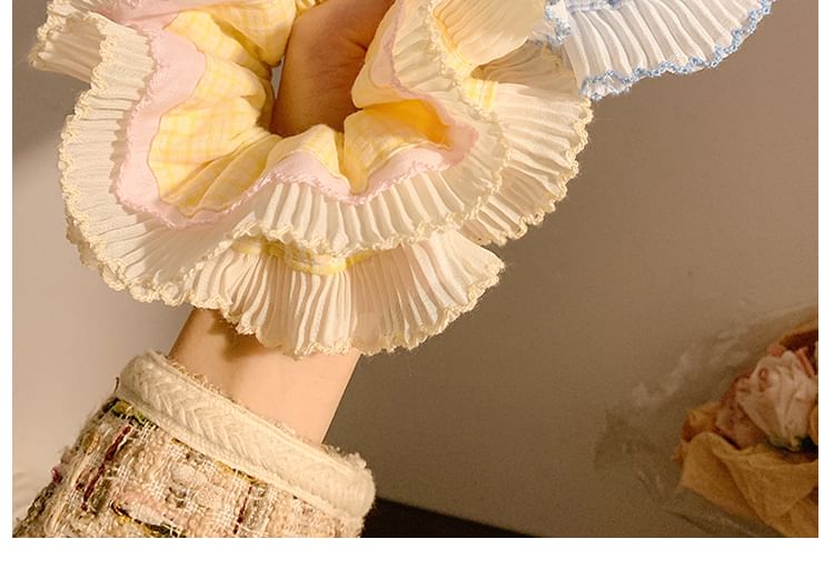 Panel Scrunchie Pleated Plaid