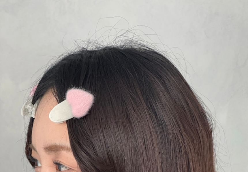 Fluffy Clip Heart Hair Set