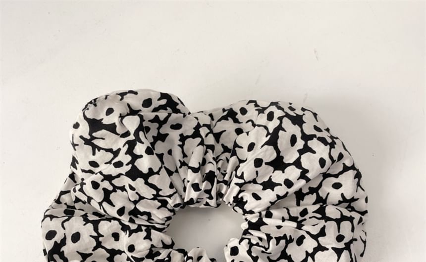 Scrunchie Print Floral