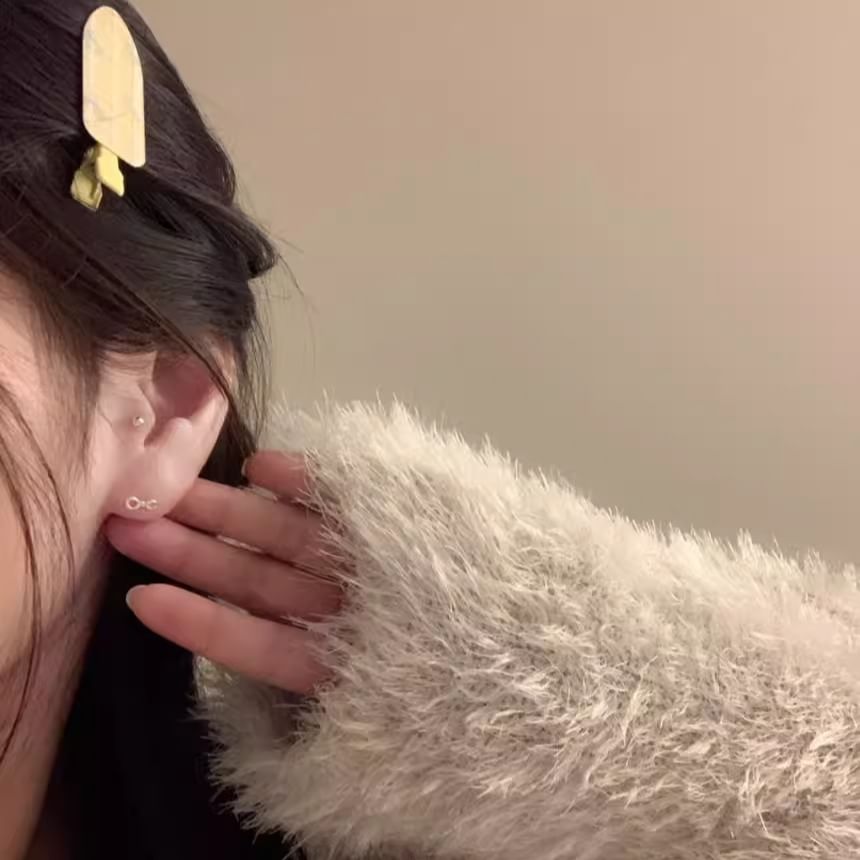 2: Set Clip of Hair Patterned Acrylic