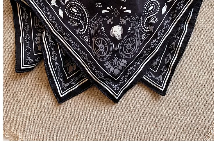 Print Paisley Square Scrunchie