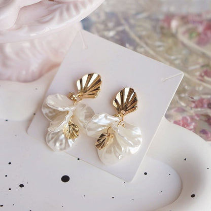Shell Drop Fringed Earring Clip-On /