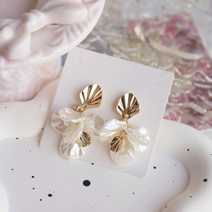 Shell Drop Fringed Earring Clip-On /