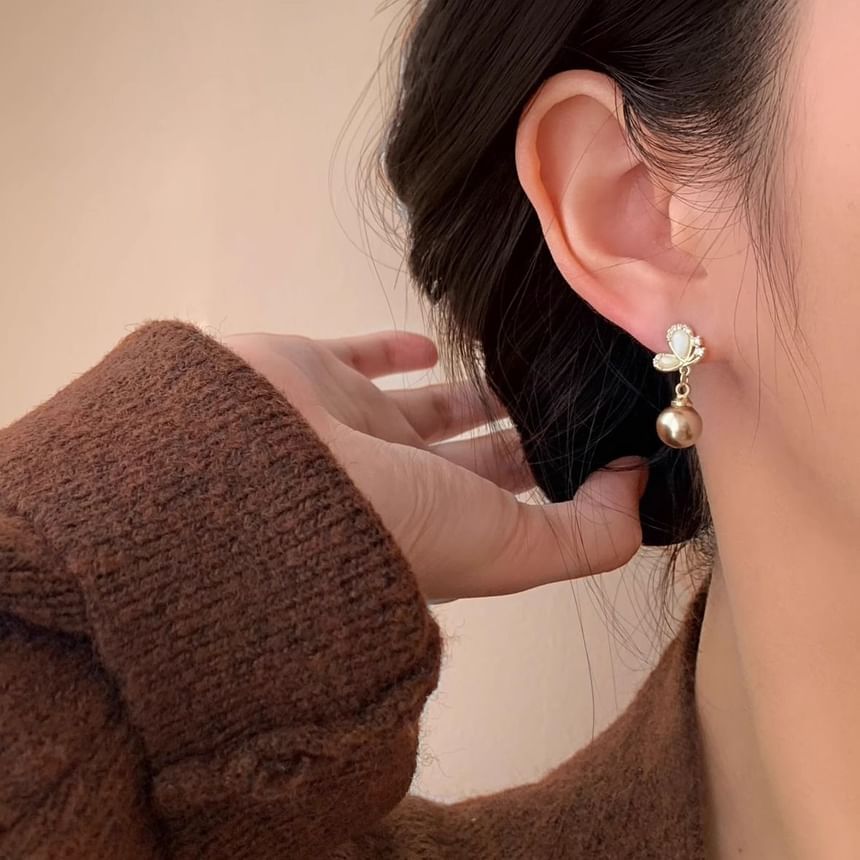 Beaded Dangle Butterfly Earring