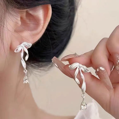 Cuff Ear Bow Alloy