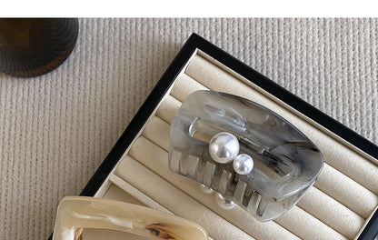 Acrylic Pearl Faux Hair Claw