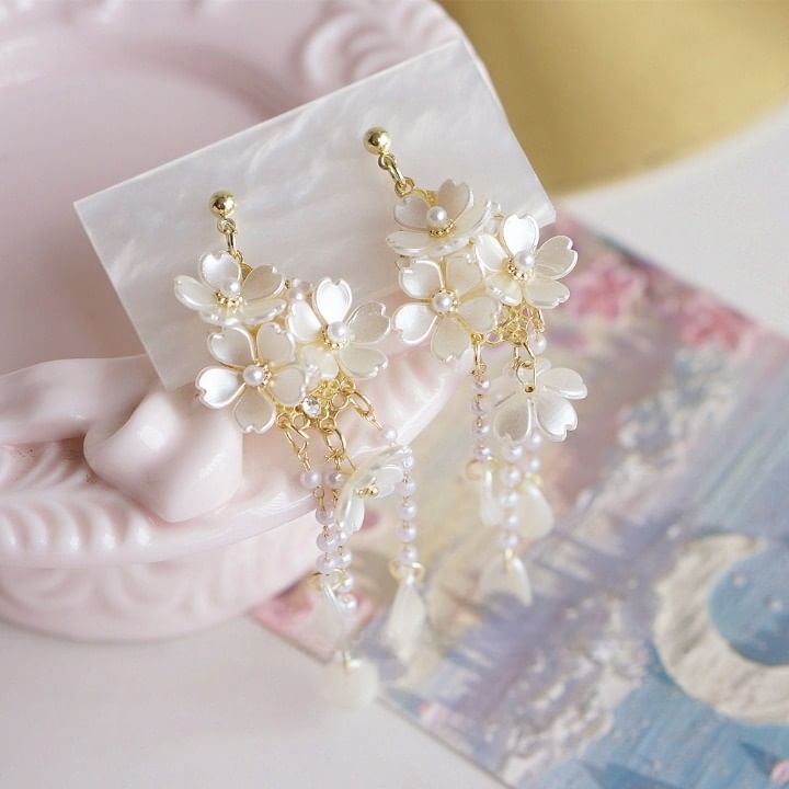 Silver Faux Drop Pearl Sterling Flower Clip-On Earring / 925