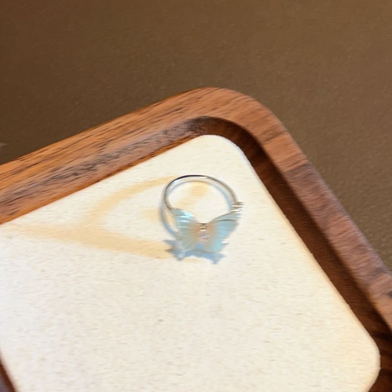 Butterfly Ring Open