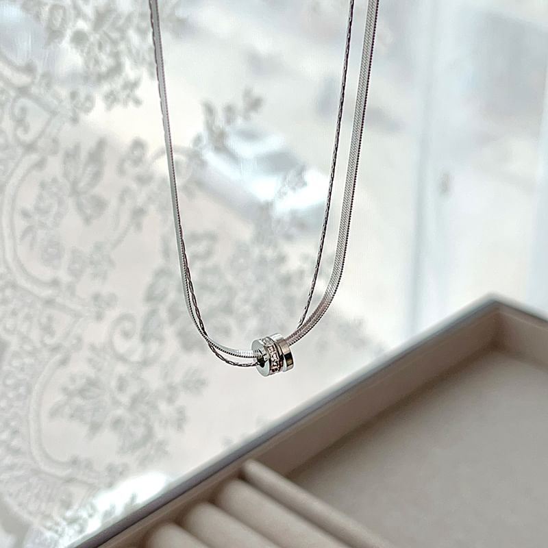 Snake Necklace Chain Pendant Circle