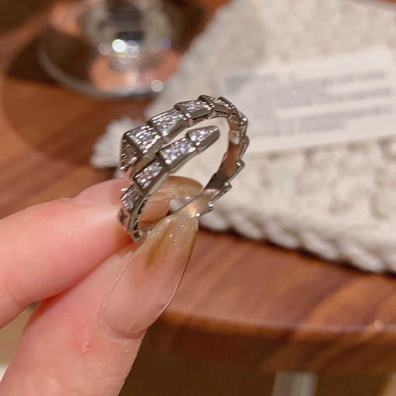 Rhinestone Snake Open Ring